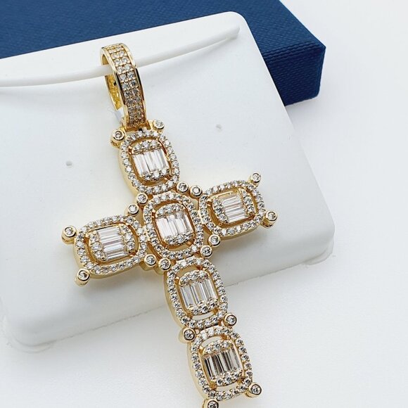 "14K Gold Plated Cubic Zircon Pendant, EVBRS522 - Picture 3 of 9